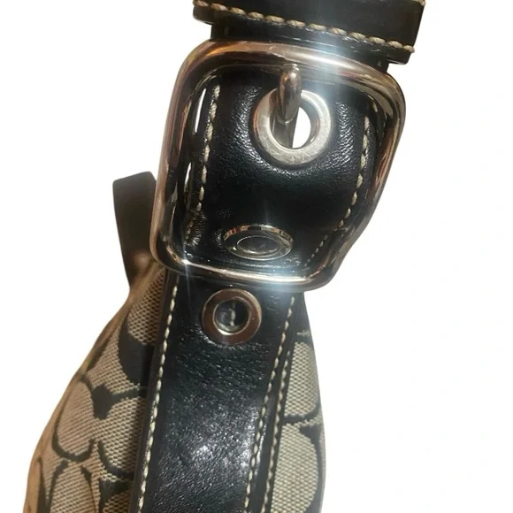 COACH Crossbody Bag - Picture 14 of 15